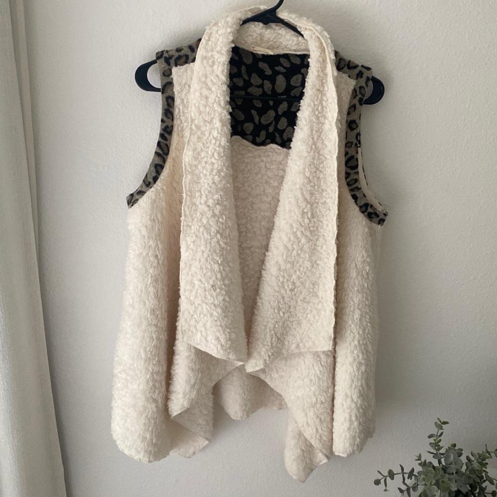 Vest Cadirgan